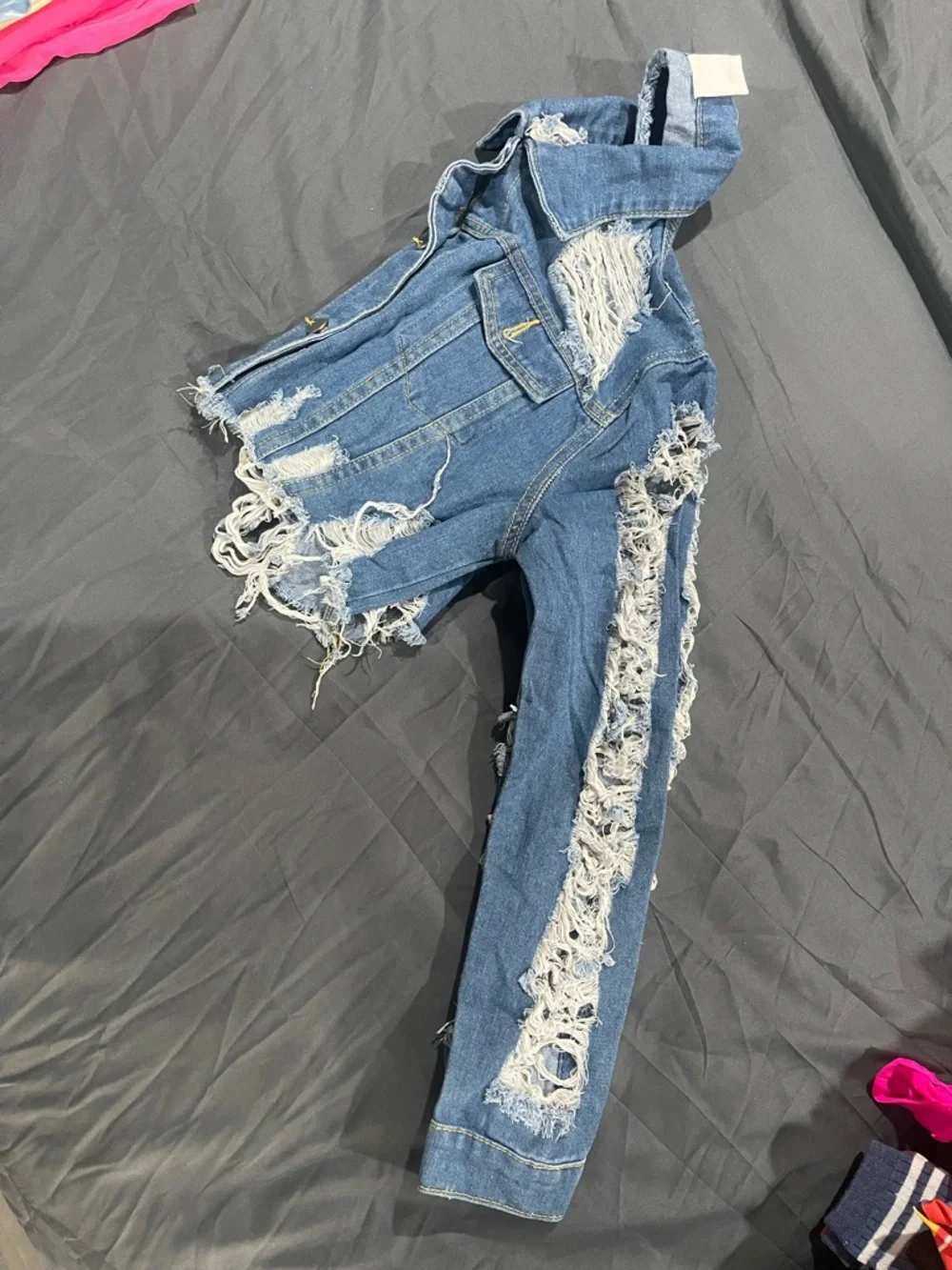Distressed Cropped Denim Jacket - Blue - Picture 3 of 4